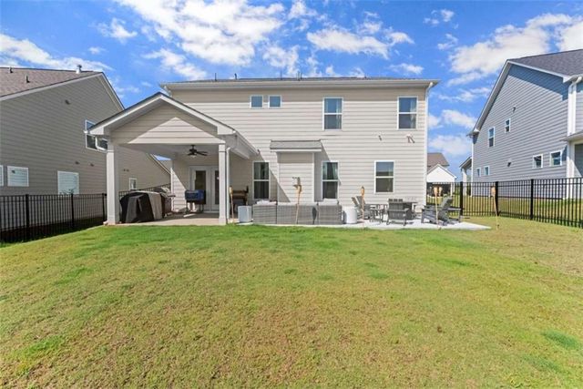 575 Redfish Way, Hoschton, GA 30548