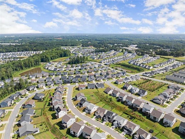 575 Redfish Way, Hoschton, GA 30548