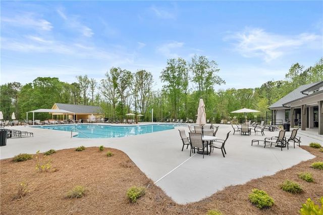 575 Redfish Way, Hoschton, GA 30548