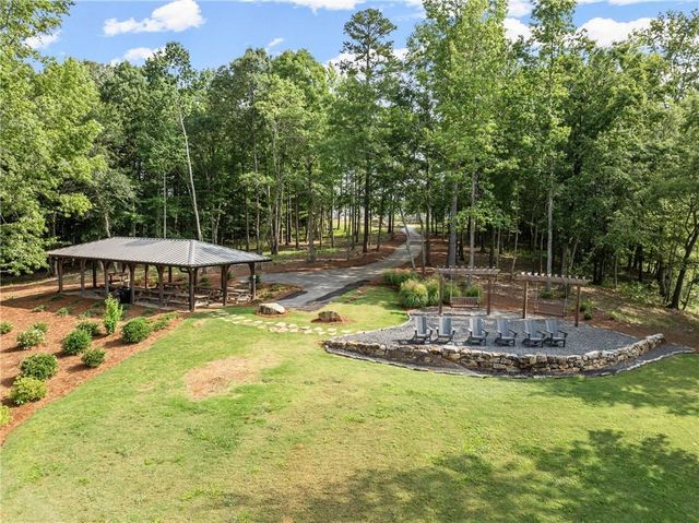 575 Redfish Way, Hoschton, GA 30548