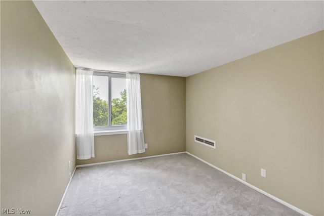 12900 Lake Avenue 622, Lakewood, OH 44107