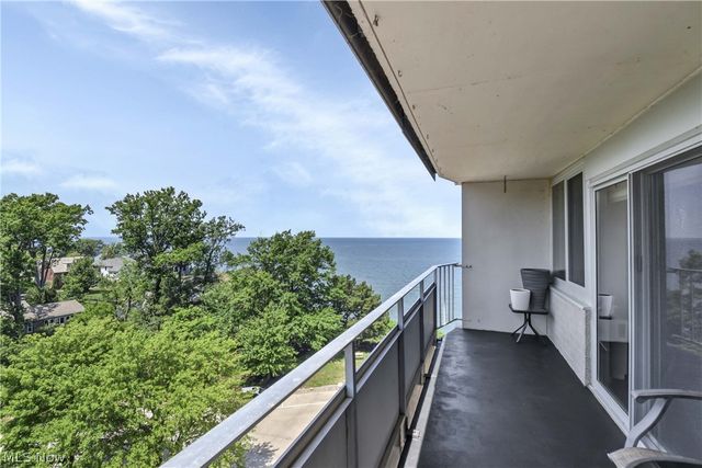 12900 Lake Avenue 622, Lakewood, OH 44107
