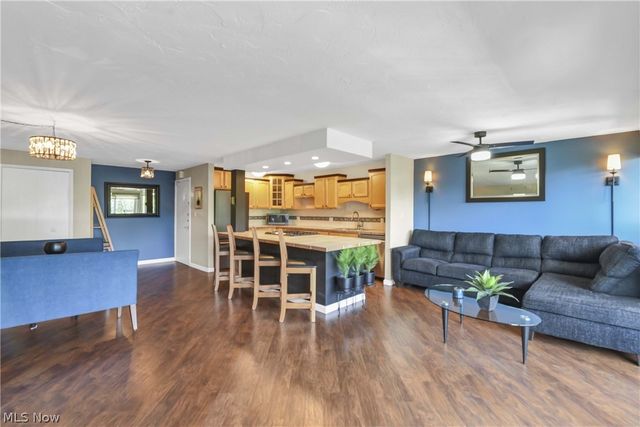 12900 Lake Avenue 622, Lakewood, OH 44107