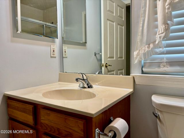 23 Clear Lake Road, Whiting, NJ 08759