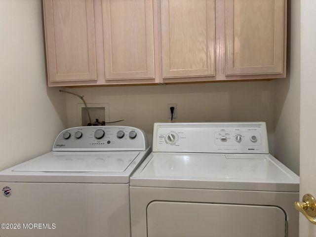 23 Clear Lake Road, Whiting, NJ 08759