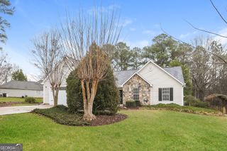 4300 Willow Springs Drive, Loganville, GA 30052