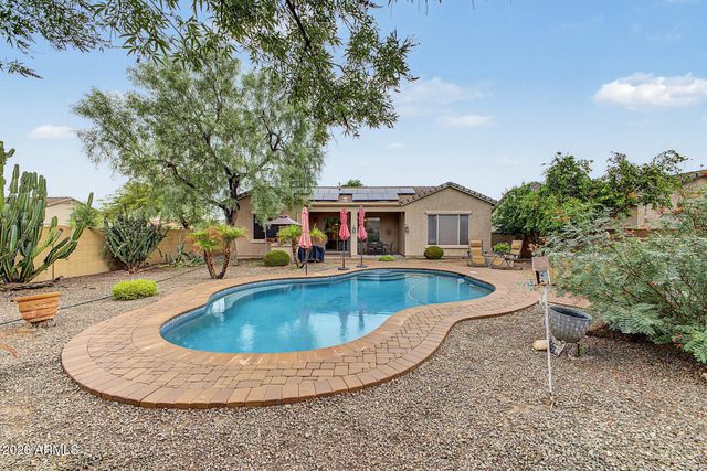 18193 W Echo Lane, Waddell, AZ 85355