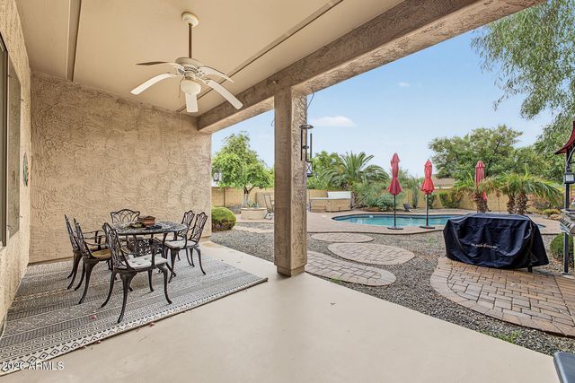 18193 W Echo Lane, Waddell, AZ 85355