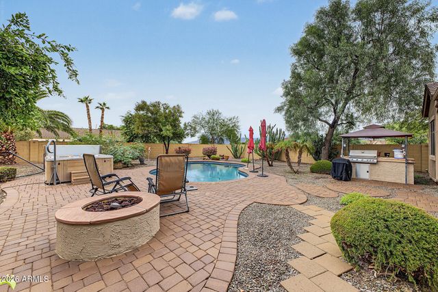 18193 W Echo Lane, Waddell, AZ 85355