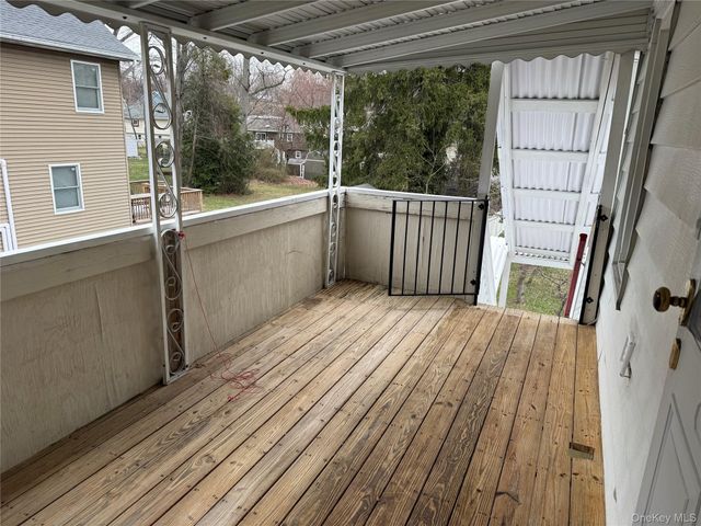 102 S John Street, Pearl River, NY 10965