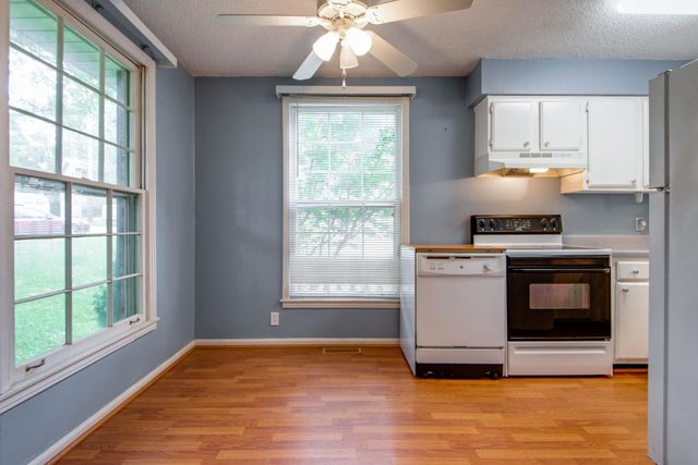 845A Oakwood Terrace Drive, Antioch, TN 37013
