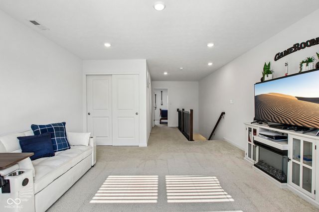 551 Alder Way, Sheridan, IN 46069