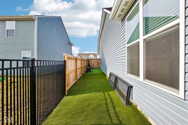 551 Alder Way, Sheridan, IN 46069
