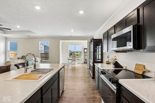 551 Alder Way, Sheridan, IN 46069