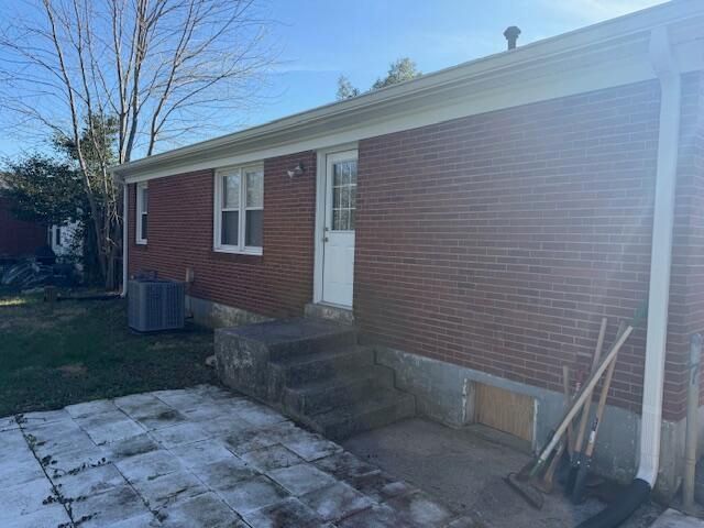 186 Sunset Drive, Frankfort, KY 40601