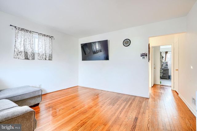 5927 CENTRAL AVE, Gwynn Oak, MD 21207