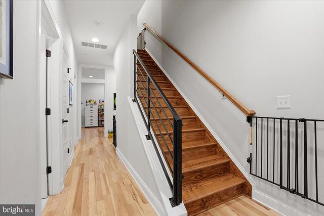 159 GREEN LN, Philadelphia, PA 19127