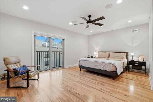 159 GREEN LN, Philadelphia, PA 19127