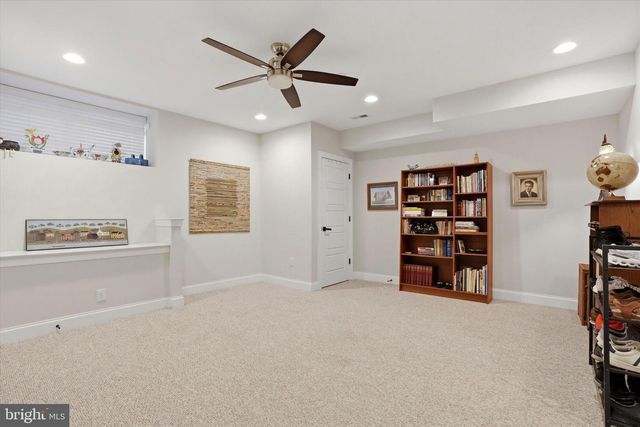 159 GREEN LN, Philadelphia, PA 19127
