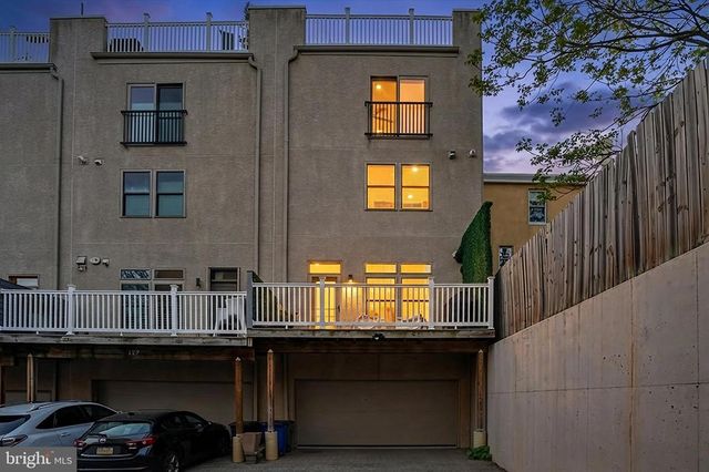 159 GREEN LN, Philadelphia, PA 19127