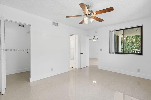 10131 W Sunrise Blvd 204, Plantation, FL 33322