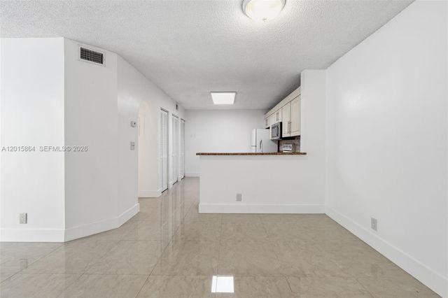 10131 W Sunrise Blvd 204, Plantation, FL 33322