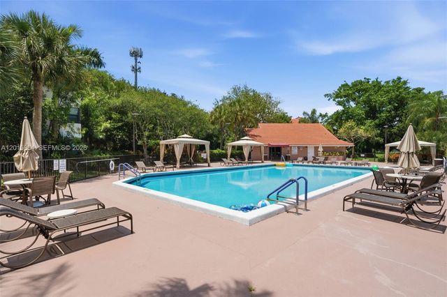 10131 W Sunrise Blvd 204, Plantation, FL 33322