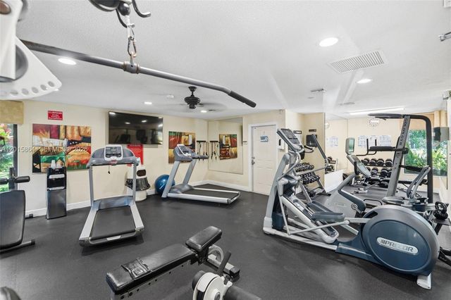 10131 W Sunrise Blvd 204, Plantation, FL 33322