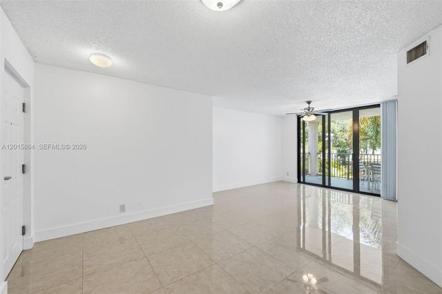10131 W Sunrise Blvd 204, Plantation, FL 33322
