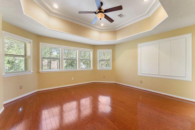 23 N Morning Cloud Circle, The Woodlands, TX 77381