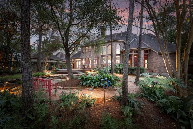 23 N Morning Cloud Circle, The Woodlands, TX 77381