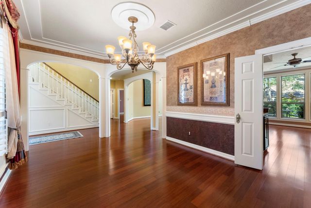 23 N Morning Cloud Circle, The Woodlands, TX 77381