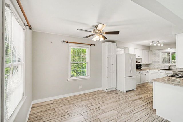5214 E County N, Dellwood, MN 55110