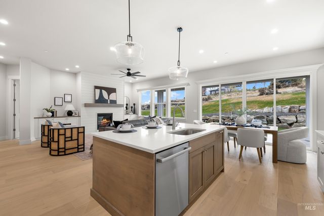 24473 Drifter Rd, Star, ID 83669