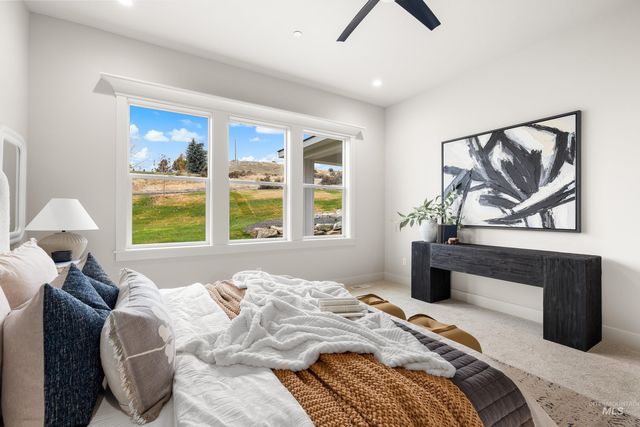 24473 Drifter Rd, Star, ID 83669