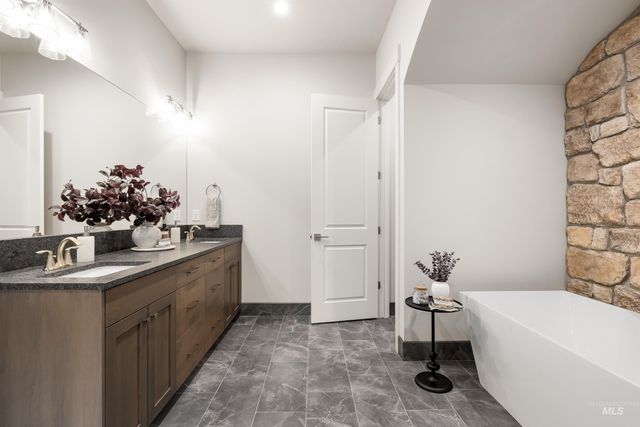 24473 Drifter Rd, Star, ID 83669