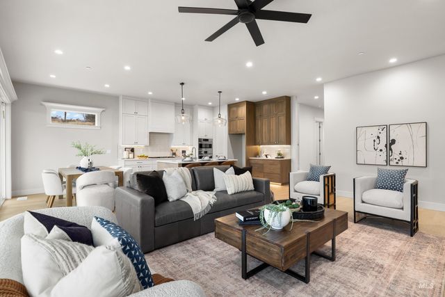 24473 Drifter Rd, Star, ID 83669