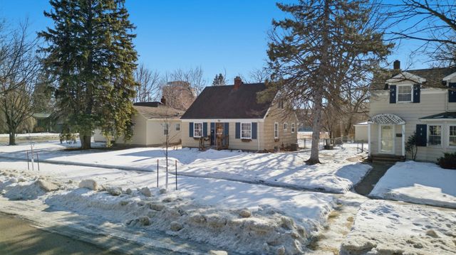 1333 5TH Avenue S, Moorhead, MN 56560