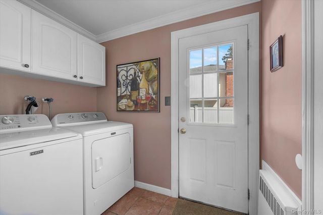 100 Brower Avenue, Woodmere, NY 11598
