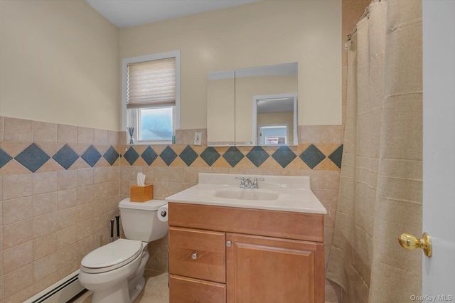 100 Brower Avenue, Woodmere, NY 11598