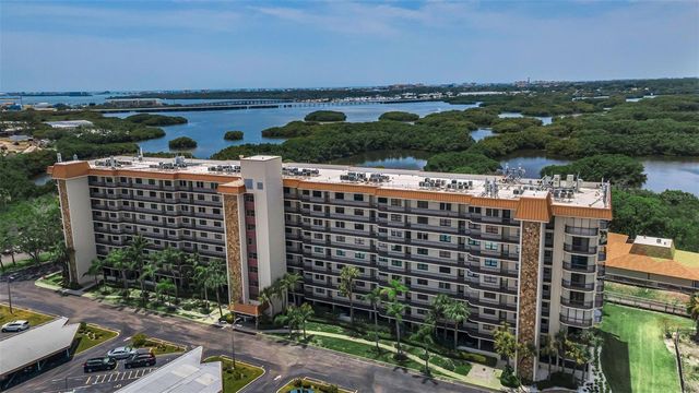 5400 PARK ST. NORTH 303, St Petersburg, FL 33709