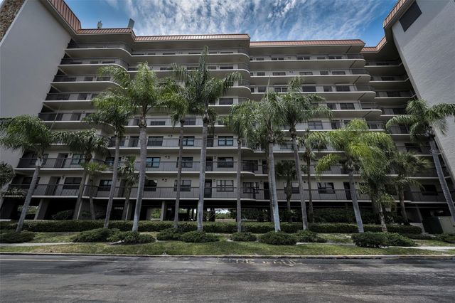 5400 PARK ST. NORTH 303, St Petersburg, FL 33709