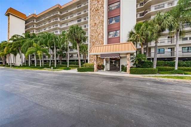 5400 PARK ST. NORTH 303, St Petersburg, FL 33709