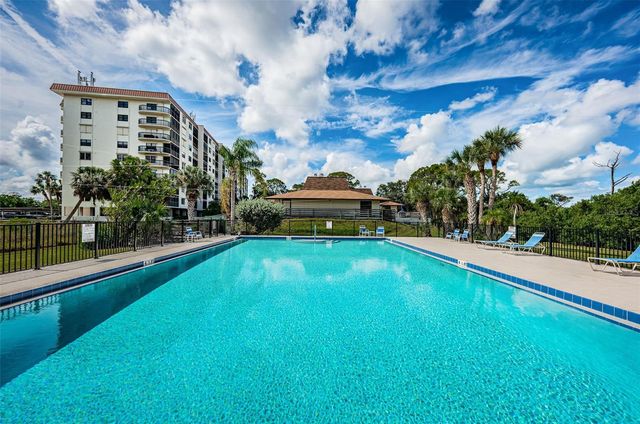 5400 PARK ST. NORTH 303, St Petersburg, FL 33709