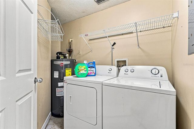 5459 BENTGRASS DRIVE 2-110, Sarasota, FL 34235