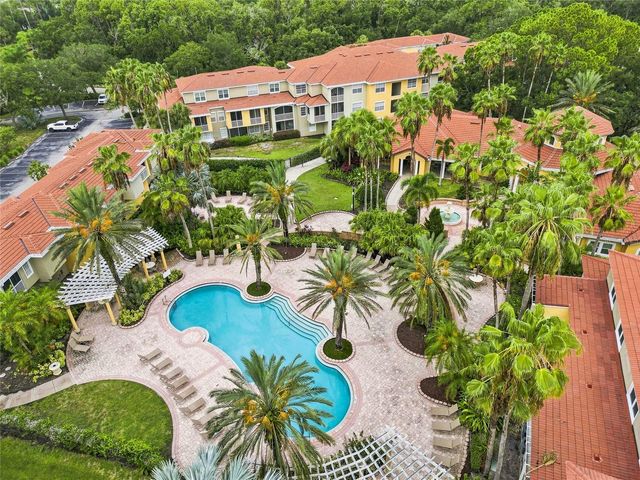 5459 BENTGRASS DRIVE 2-110, Sarasota, FL 34235