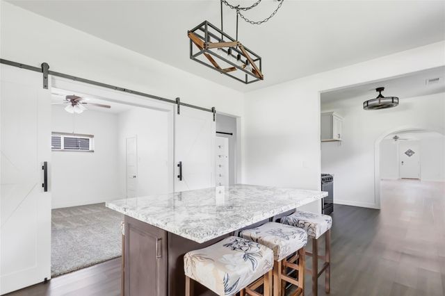103 W Barrow Street, Dayton, TX 77535