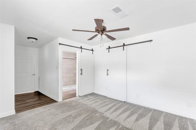 103 W Barrow Street, Dayton, TX 77535