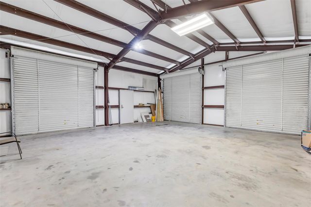 103 W Barrow Street, Dayton, TX 77535