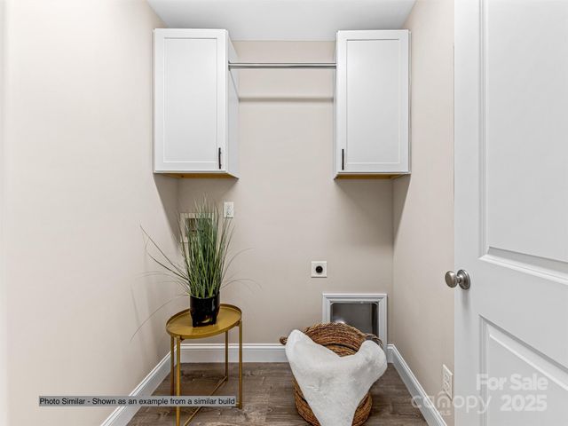 95 Eastabrook Avenue, Brevard, NC 28712